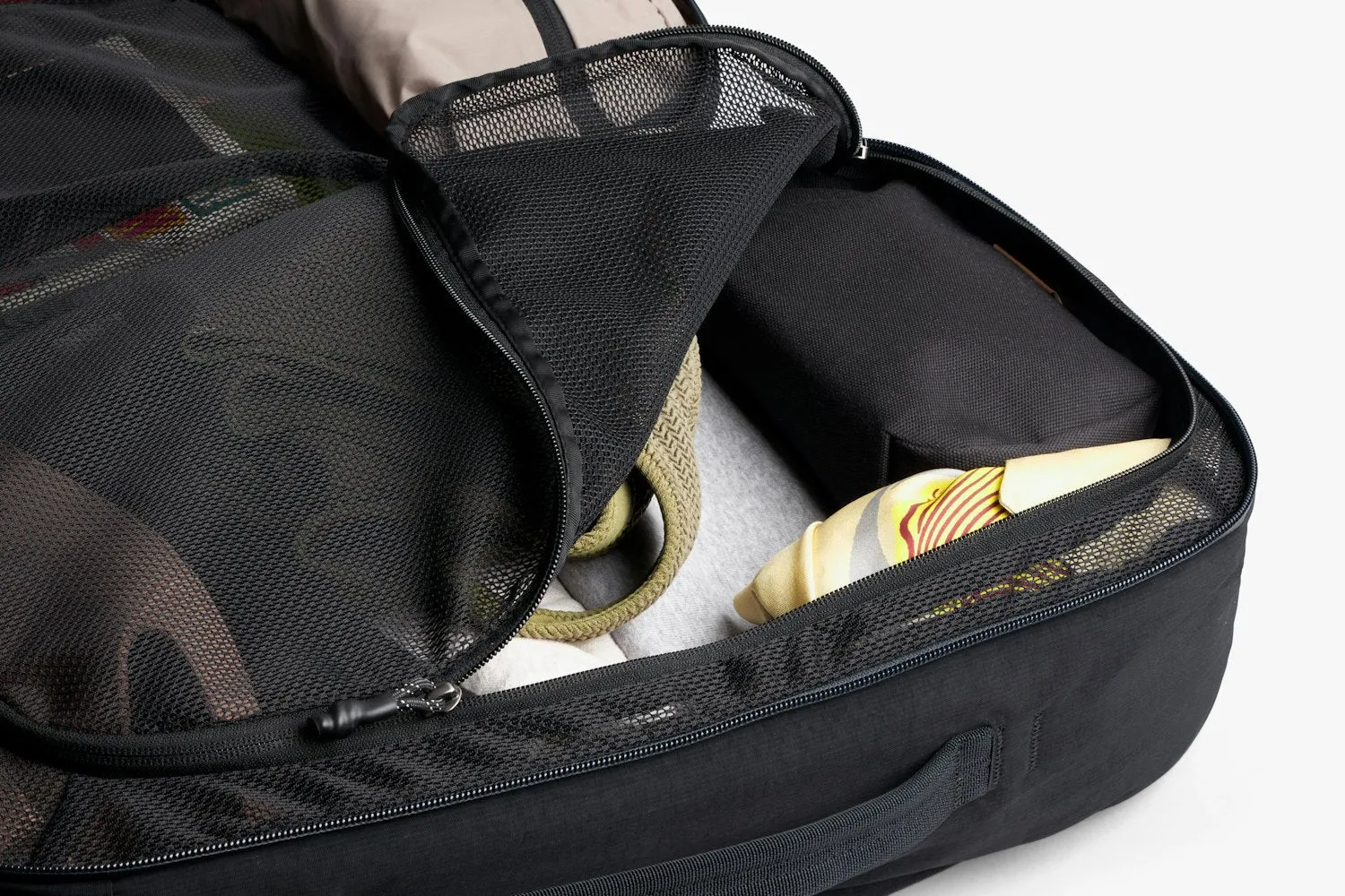Bellroy Lite Travel Pack 30L Black