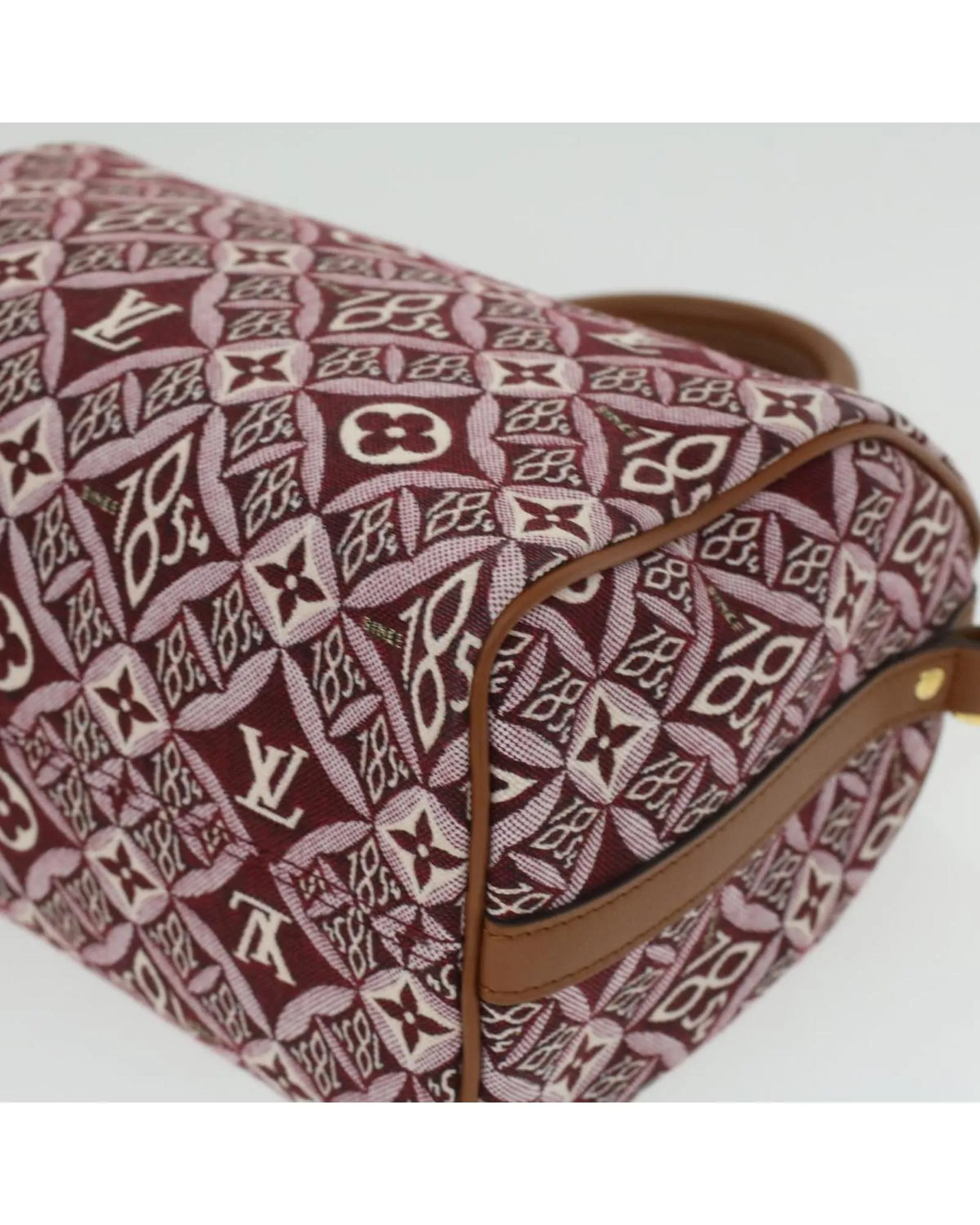Jaguar Bandouliere 25 Hand Bag in Bordeaux Since 1854 Print