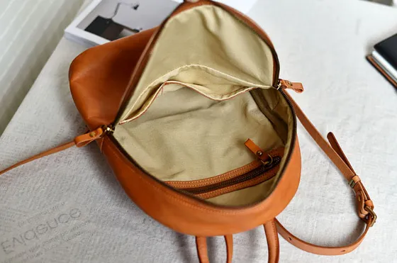 YAAGLE Girls' Simple Real Leather Student Zipper Backpack YG209