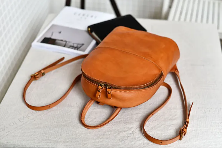 YAAGLE Girls' Simple Real Leather Student Zipper Backpack YG209